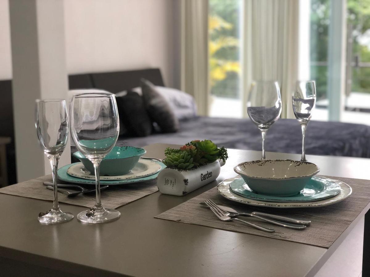 Vista Ocean Suites Boutique Hotel Event Venue マヌエル・アントニオ エクステリア 写真