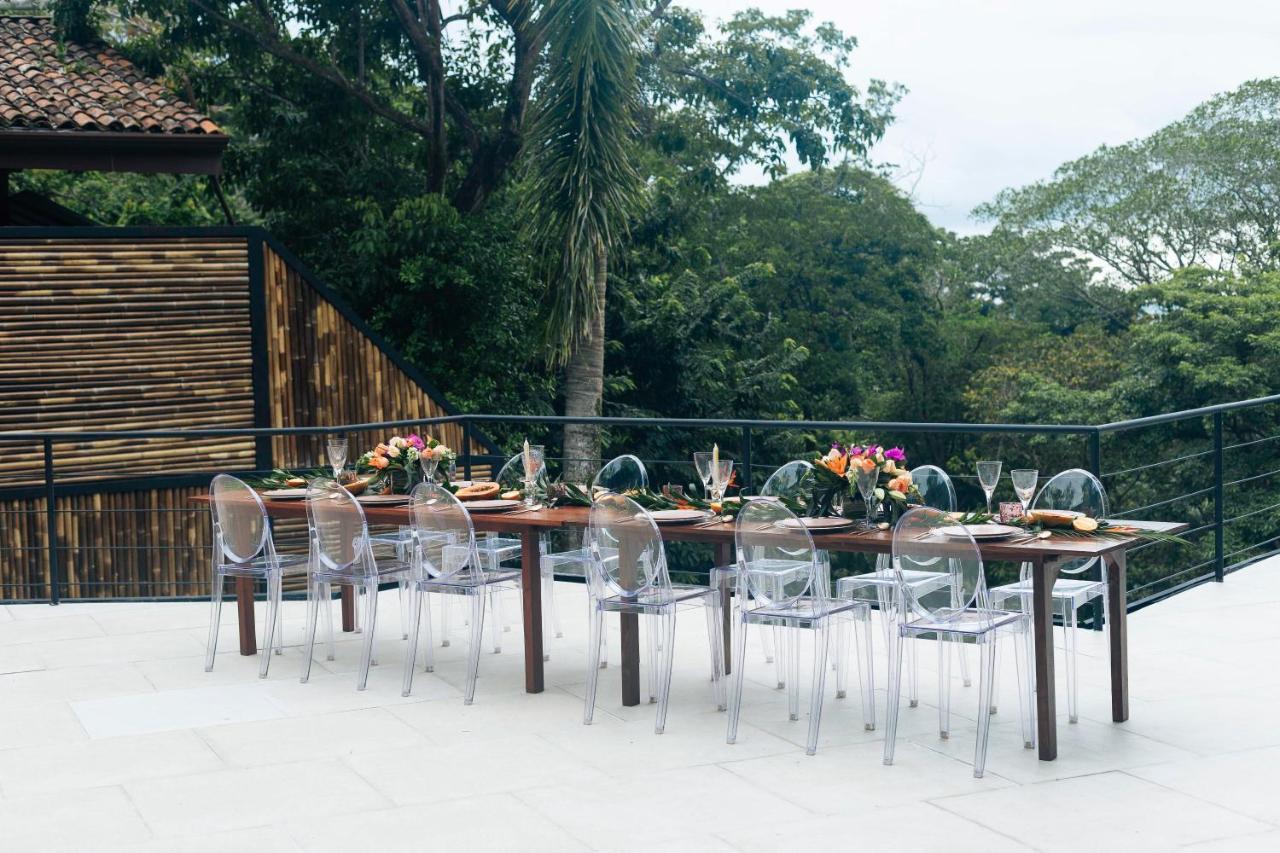 Vista Ocean Suites Boutique Hotel Event Venue マヌエル・アントニオ エクステリア 写真