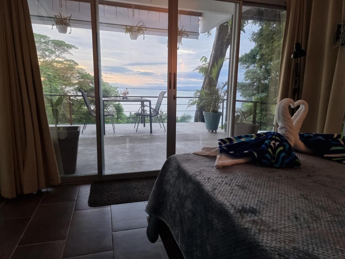 Vista Ocean Suites Boutique Hotel Event Venue マヌエル・アントニオ エクステリア 写真